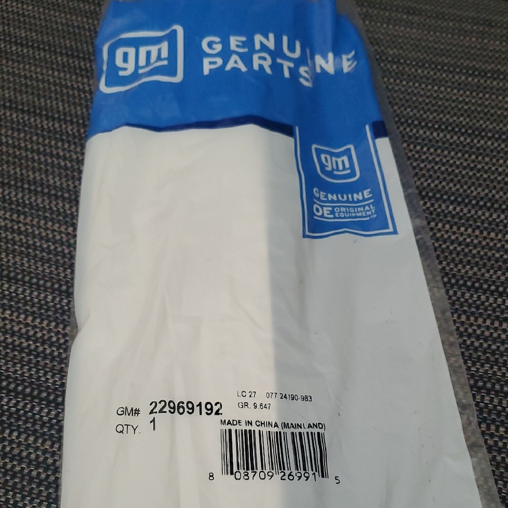 GM Antenna Genuine Parts Black Replacement Antenna
